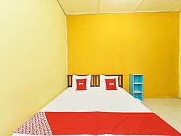 OYO 90657 D'ambang Resort