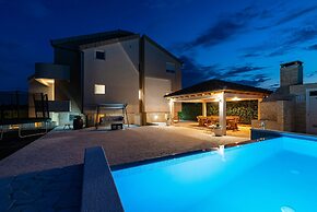 Villa Olive Garden