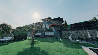 Cathan Art Hotel