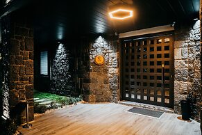 Cathan Art Hotel