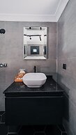 Cathan Art Hotel