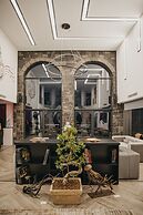 Cathan Art Hotel