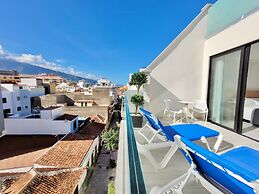 Hotel Puerto Azul