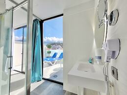 Hotel Puerto Azul