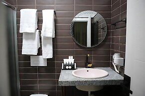Dark Boutique Hotel