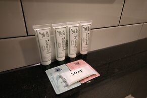 25 HOTEL
