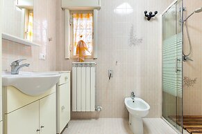2536 Villa Degli Eucalipti by Barbarhouse