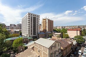 Stay Inn on Koghbatsi Str. 16