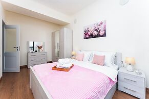 Stay Inn on Koghbatsi Str. 16