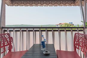 Treebo Kuber Palace With a Swimming Pool