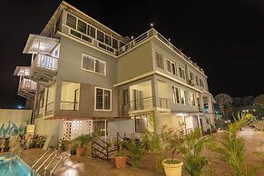 Treebo Kuber Palace With a Swimming Pool