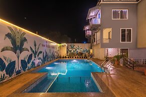 Treebo Kuber Palace With a Swimming Pool
