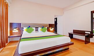 Treebo Vhyomaan Resort