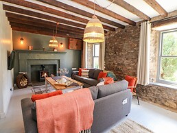 Burnt Mill Cottage