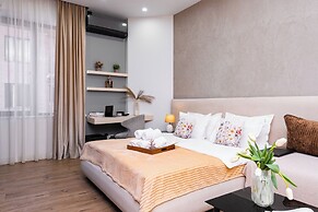 Stay Inn  on Buzand Str. 97
