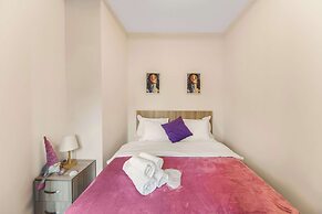 Stay Inn  on Buzand Str. 97