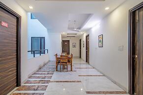 Treebo Modern Stays