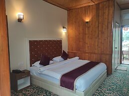 Chang's Resort