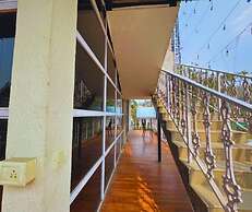 Chang's Resort