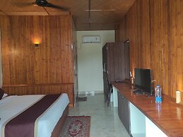 Chang's Resort