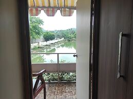 Chang's Resort