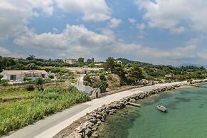 Apollonides Seafront Villa 1 “Aoede”
