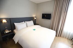 The May Hotel