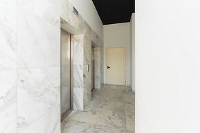 Stay inn on Amiryan 26/4