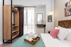 Stay inn on Amiryan 26/4