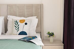 Stay inn on Amiryan 26/4