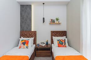 Stay inn on Amiryan 26/4