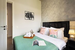 Stay inn on Amiryan 26/4