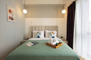 Stay inn on Amiryan 26/4