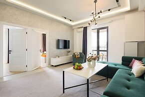 Stay inn on Amiryan 26/4