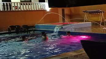 Hotel Natural Sea