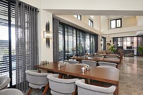 Livinton Hotel