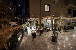 Livinton Hotel