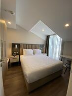Livinton Hotel