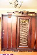 Kenzy Guest House
