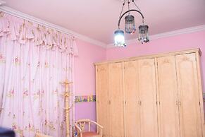 Kenzy Guest House