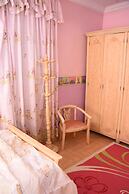 Kenzy Guest House