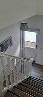 Cozy Lanarkshire Apartment With a View