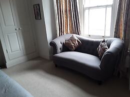 townhouse bridport