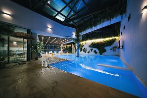 Hotel Parangvue