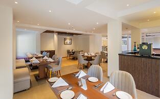 Artistry Suites