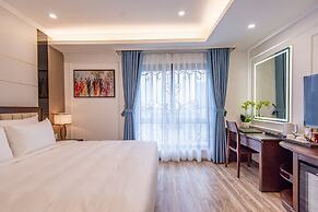 Reyna Luxury Hotel