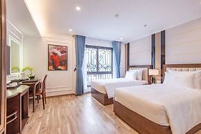 Reyna Luxury Hotel