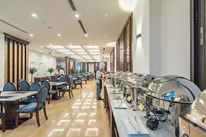 Reyna Luxury Hotel