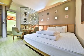 B&B HOTEL