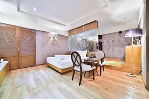 B&B HOTEL